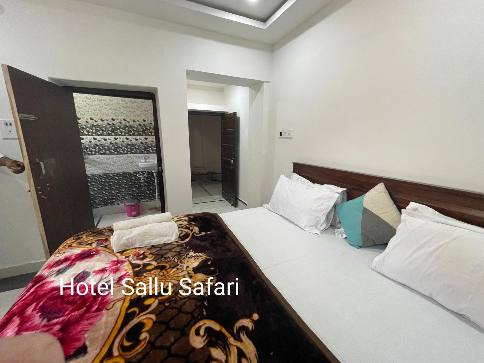 Hotel Sallu Safari ไจซัลเมอร์ ภายนอก รูปภาพ
