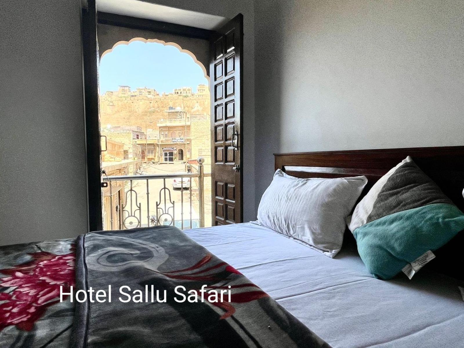 Hotel Sallu Safari ไจซัลเมอร์ ภายนอก รูปภาพ