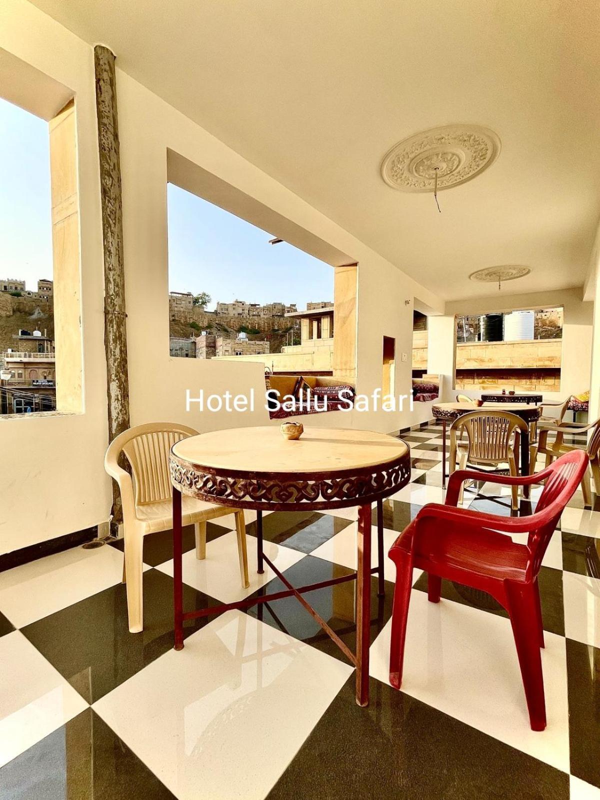Hotel Sallu Safari ไจซัลเมอร์ ภายนอก รูปภาพ
