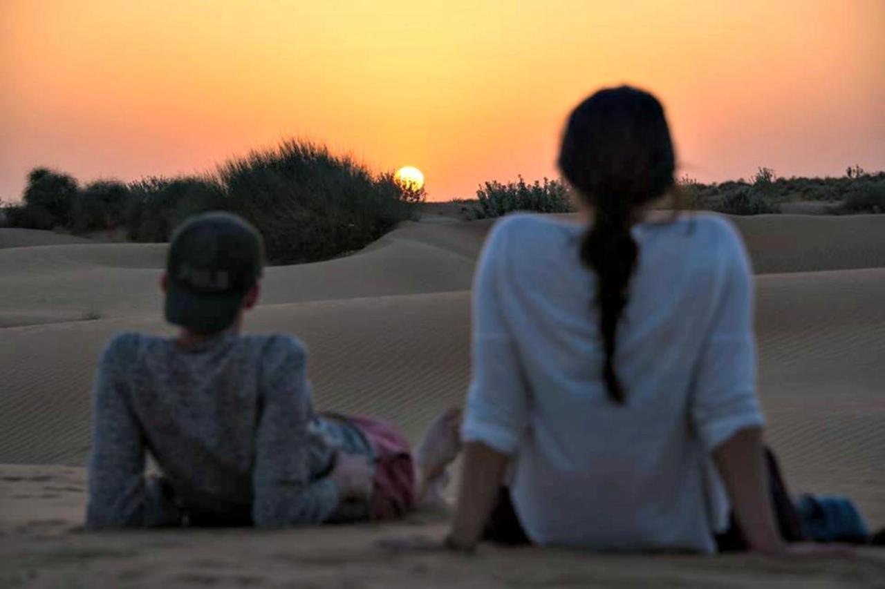 Hotel Sallu Safari ไจซัลเมอร์ ภายนอก รูปภาพ